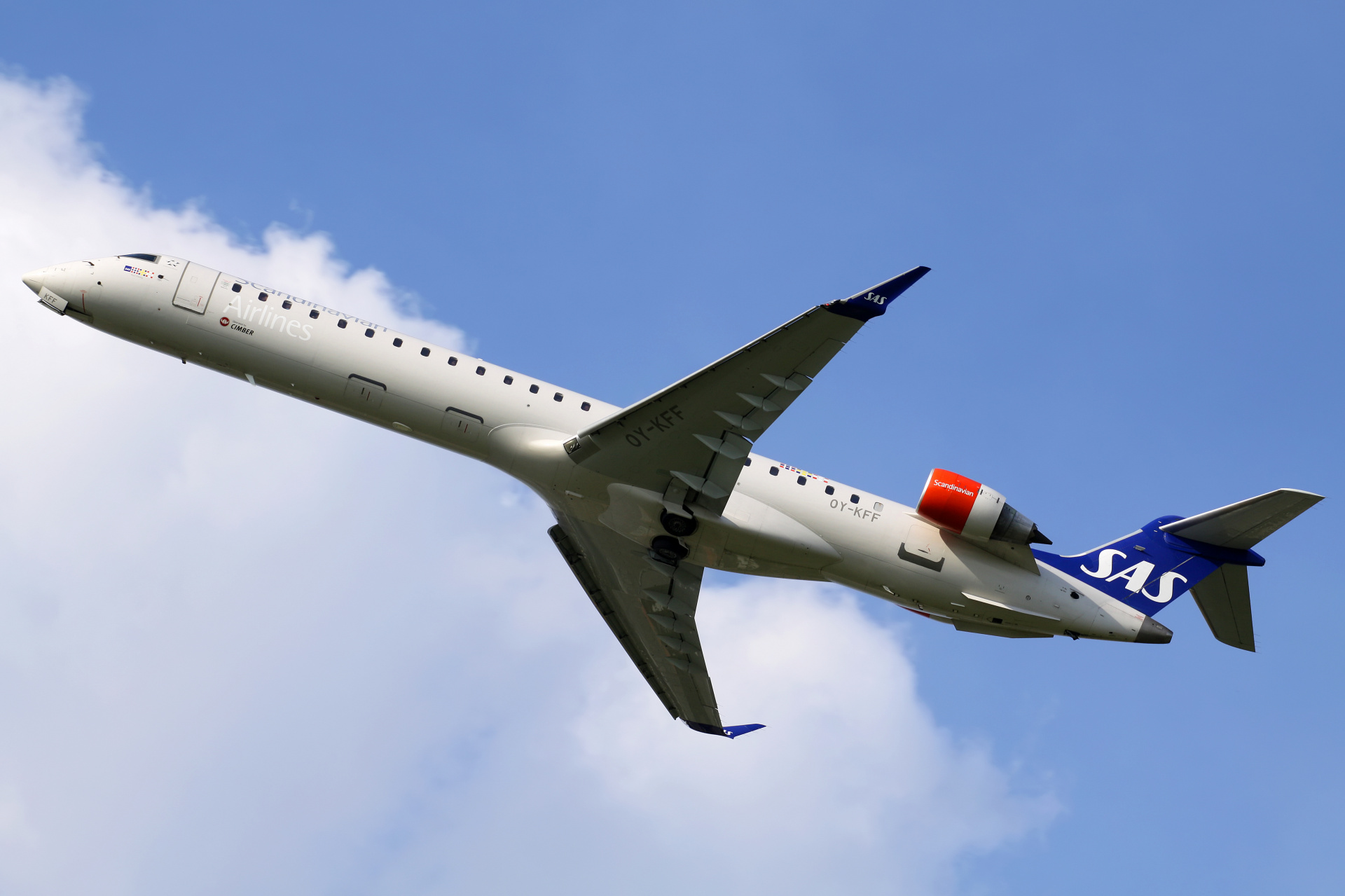 OY-KFF (Cimber Air) (Aircraft » EPWA Spotting » Mitsubishi Regional Jet » CRJ-900 » SAS Scandinavian Airlines)