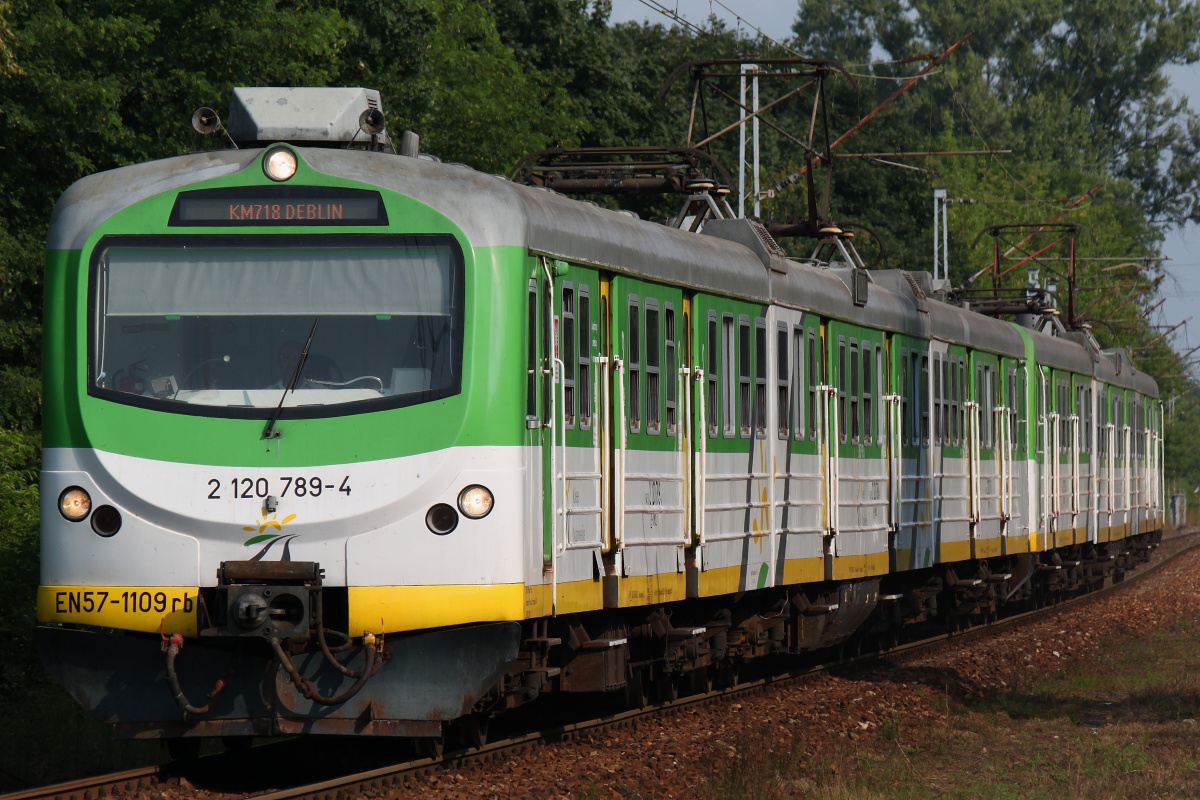 EN57-1109 (Vehicles » Trains and Locomotives » Pafawag 5B/6B (EN57 and revisions))