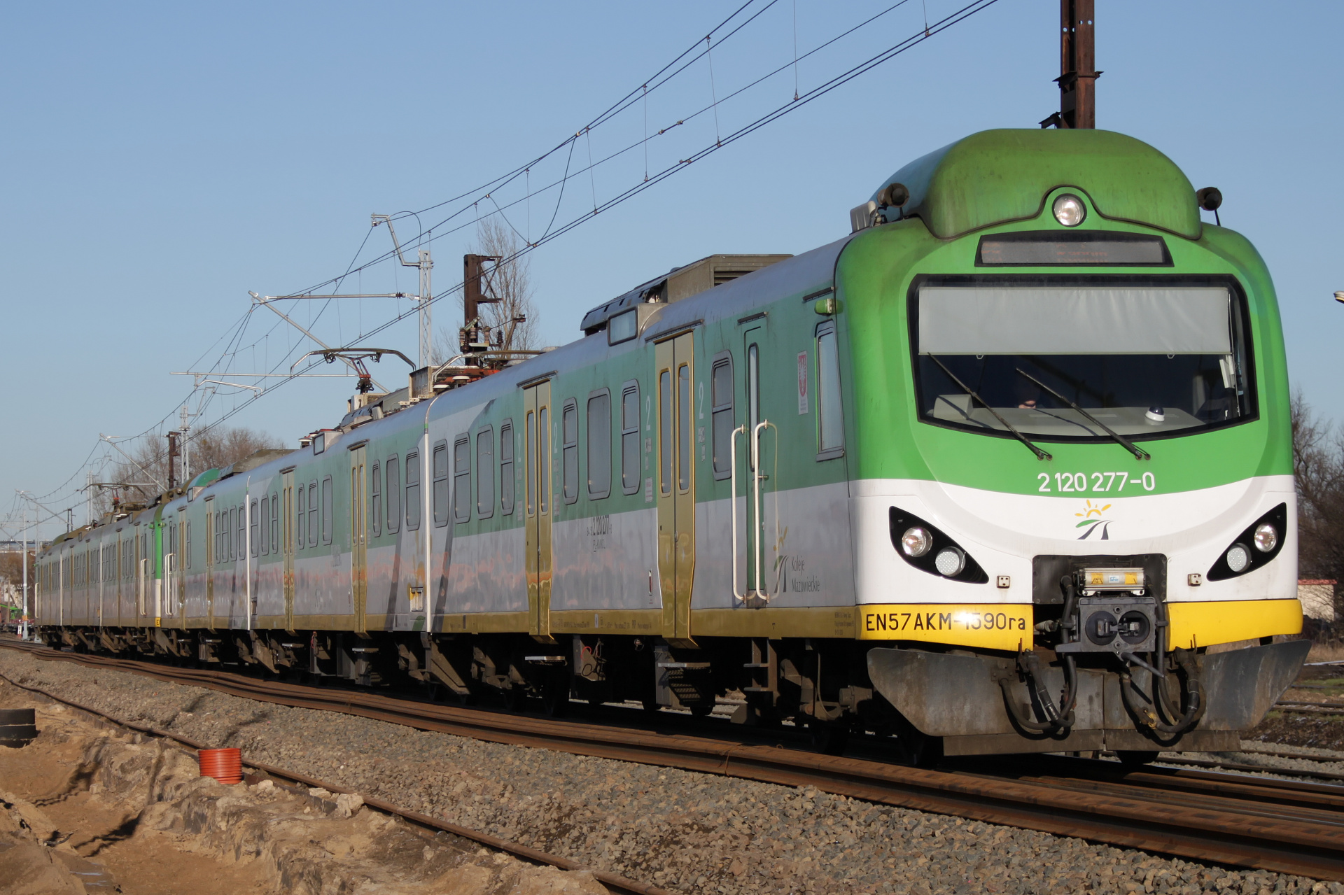 EN57AKM-1590 (Vehicles » Trains and Locomotives » Pafawag 5B/6B EN57 and revisions)