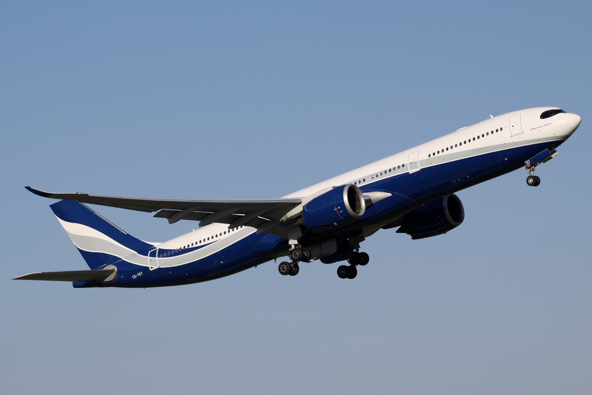 CS-TKY, Hi Fly (Aircraft » EPWA Spotting » Airbus A330-900 (A330neo))
