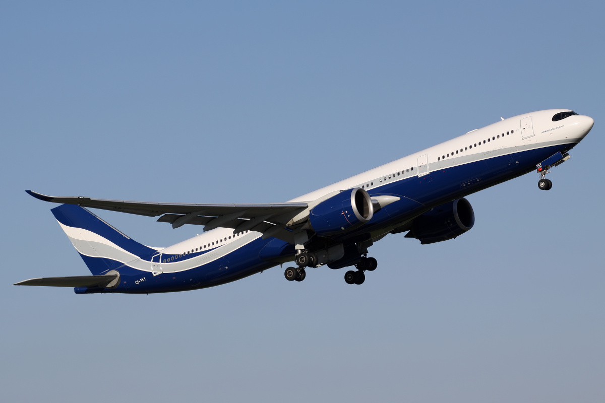 CS-TKY, Hi Fly (Aircraft » EPWA Spotting » Airbus A330-900 (A330neo))