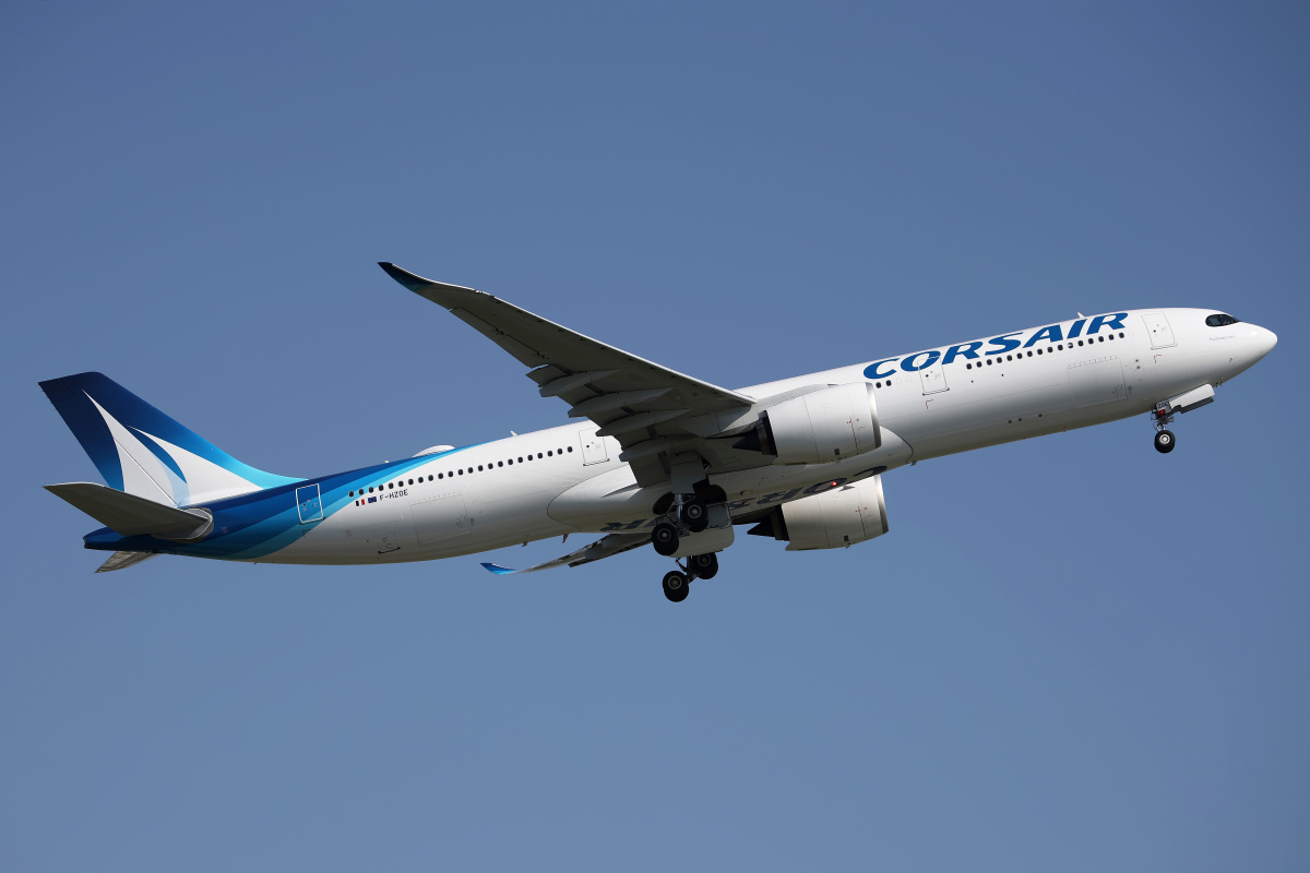 F-HZOE, Corsair (Samoloty » Spotting na EPWA » Airbus A330-900 (A330neo))