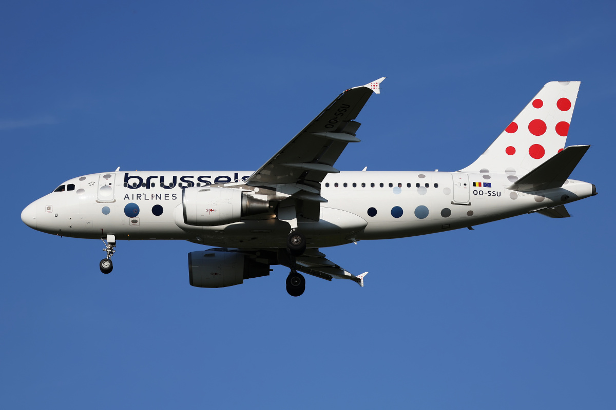 OO-SSU (new livery) (Aircraft » EPWA Spotting » Airbus A319-100 » Brussels Airlines)