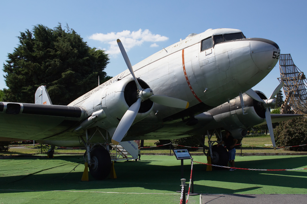 Douglas C-47A, YSL-52 (6052), Akademia Tureckich Sił Powietrznych (Samoloty » Muzeum Tureckich Sił Powietrznych)