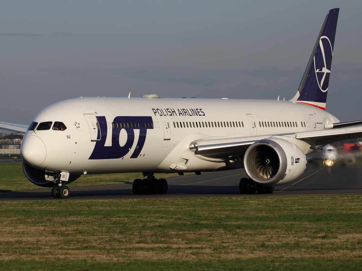 SP-LSG (Aircraft » EPWA Spotting » Boeing 787-9 Dreamliner » LOT Polish Airlines)