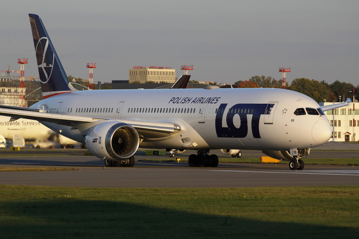 SP-LSB (Aircraft » EPWA Spotting » Boeing 787-9 Dreamliner » LOT Polish Airlines)