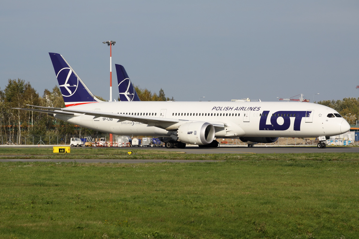 SP-LSD (Aircraft » EPWA Spotting » Boeing 787-9 Dreamliner » LOT Polish Airlines)