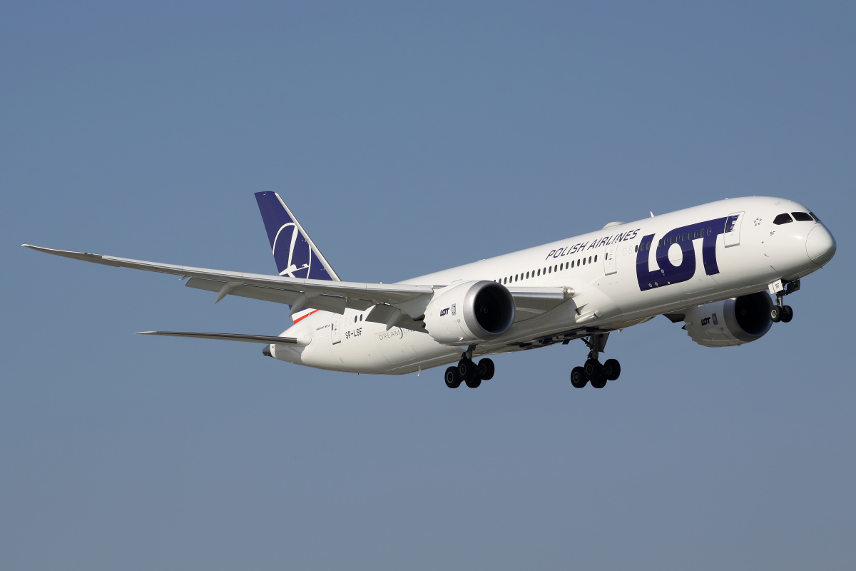 SP-LSF (Aircraft » EPWA Spotting » Boeing 787-9 Dreamliner » LOT Polish Airlines)