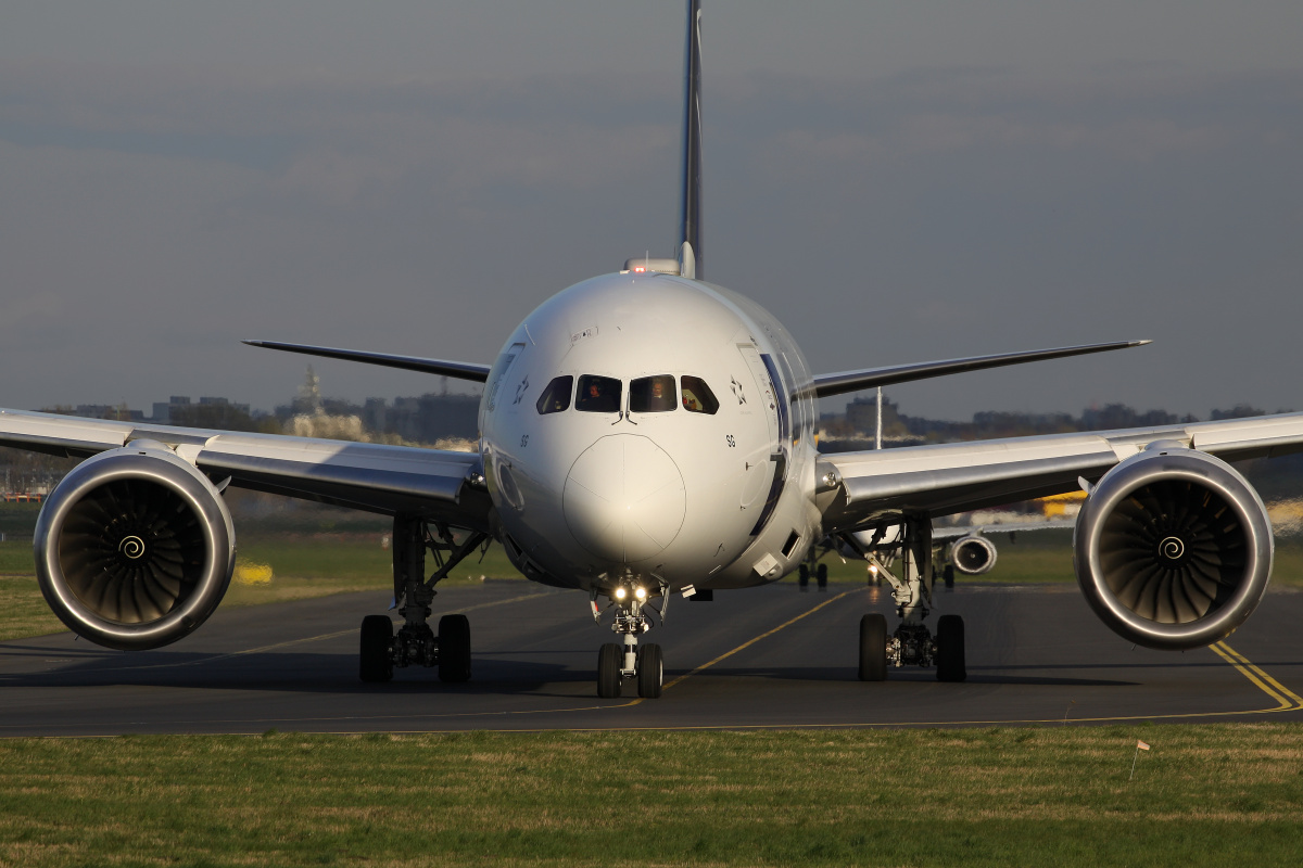 SP-LSG (Aircraft » EPWA Spotting » Boeing 787-9 Dreamliner » LOT Polish Airlines)