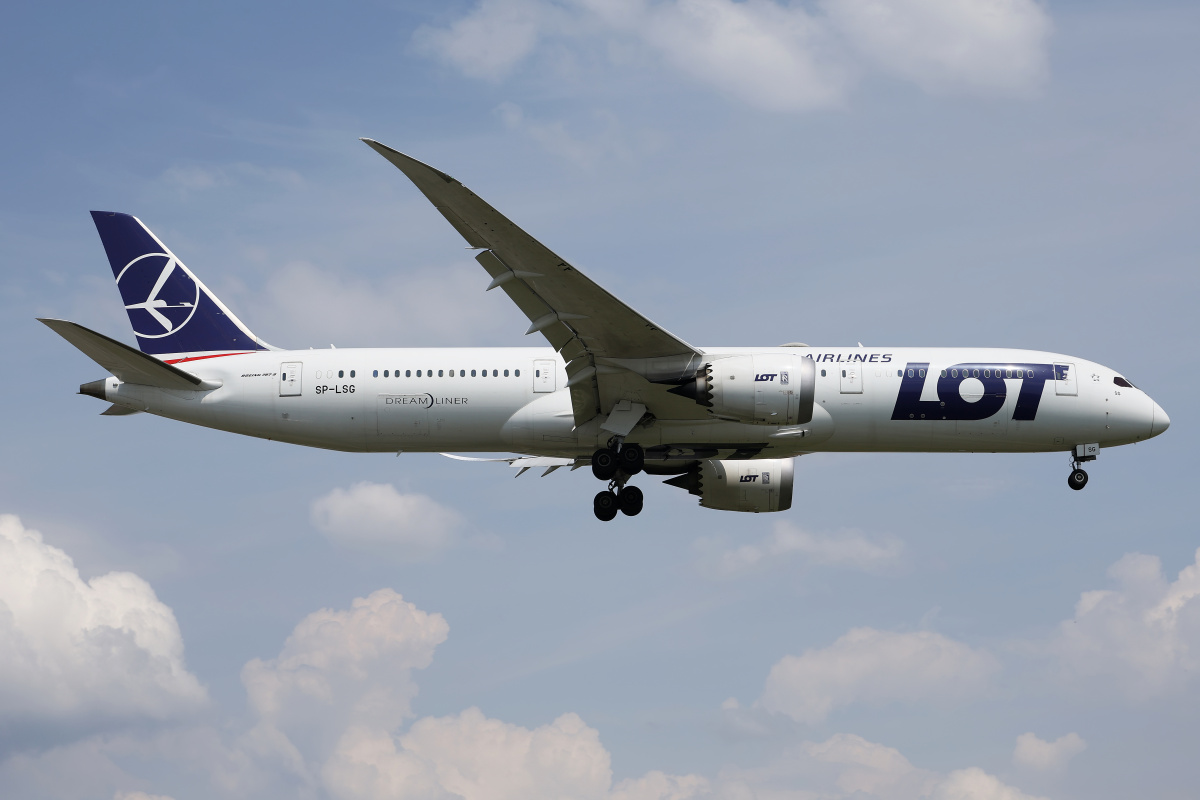 SP-LSG (Samoloty » Spotting na EPWA » Boeing 787-9 Dreamliner » Polskie Linie Lotnicze LOT)