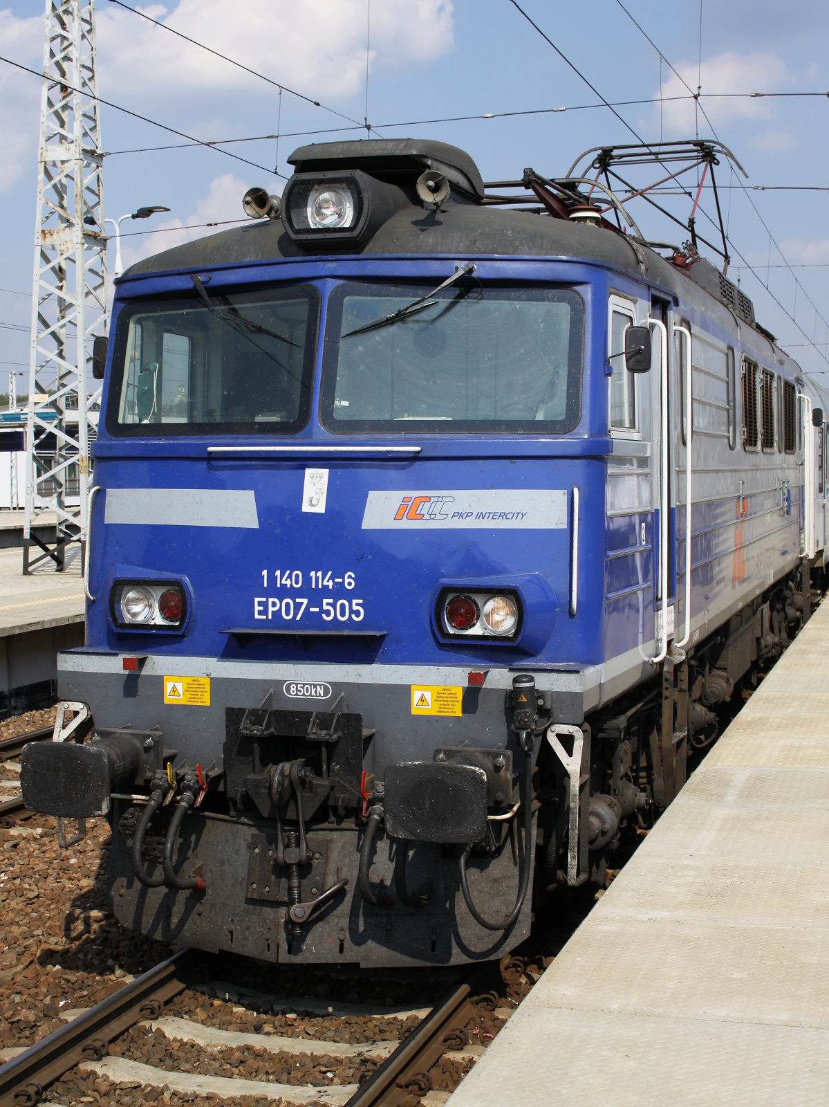 EP07-505 (modernized) (Vehicles » Trains and Locomotives » HCP 303E)