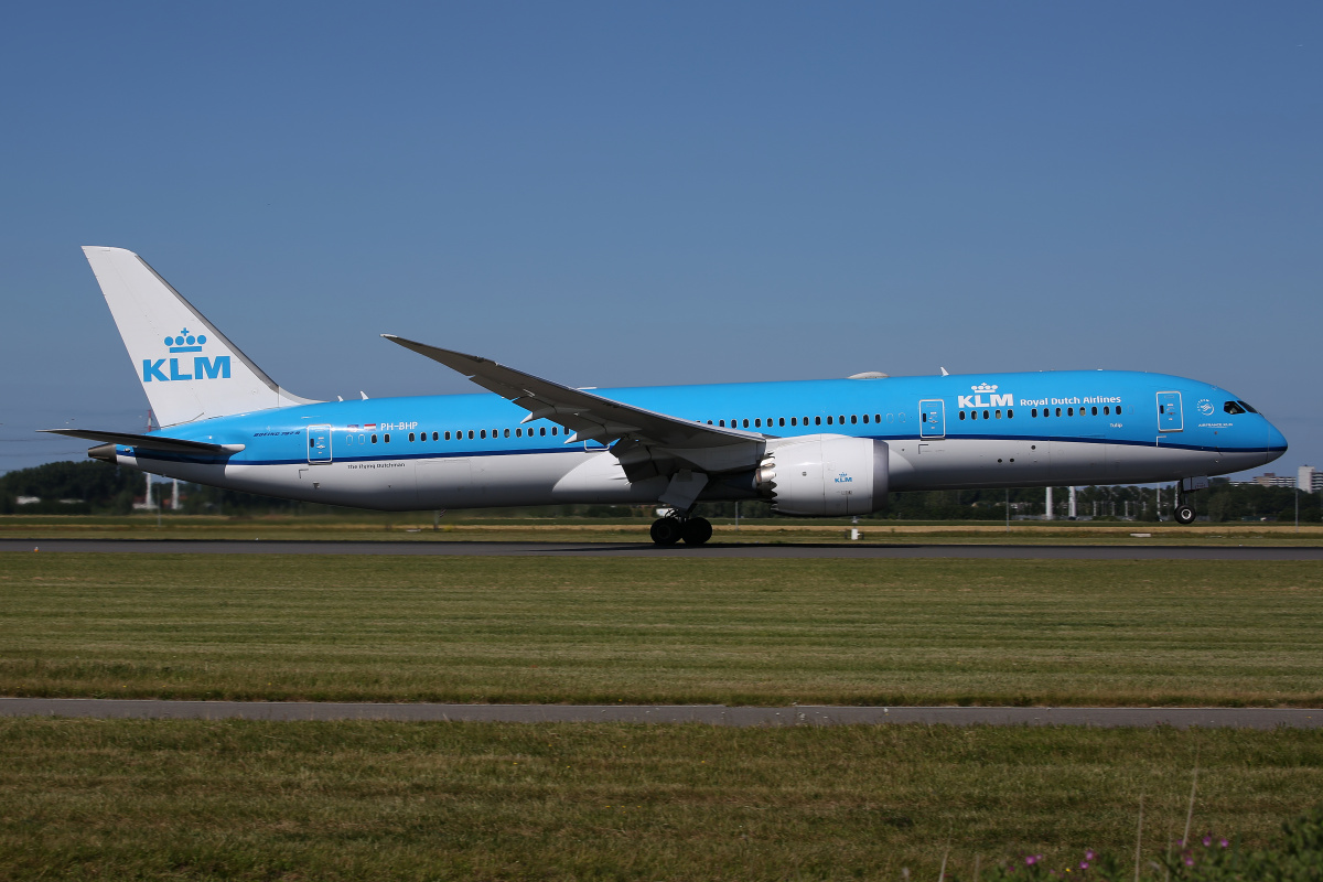 PH-BHP (Samoloty » Spotting na Schiphol » Boeing 787-9 Dreamliner » KLM Royal Dutch Airlines)