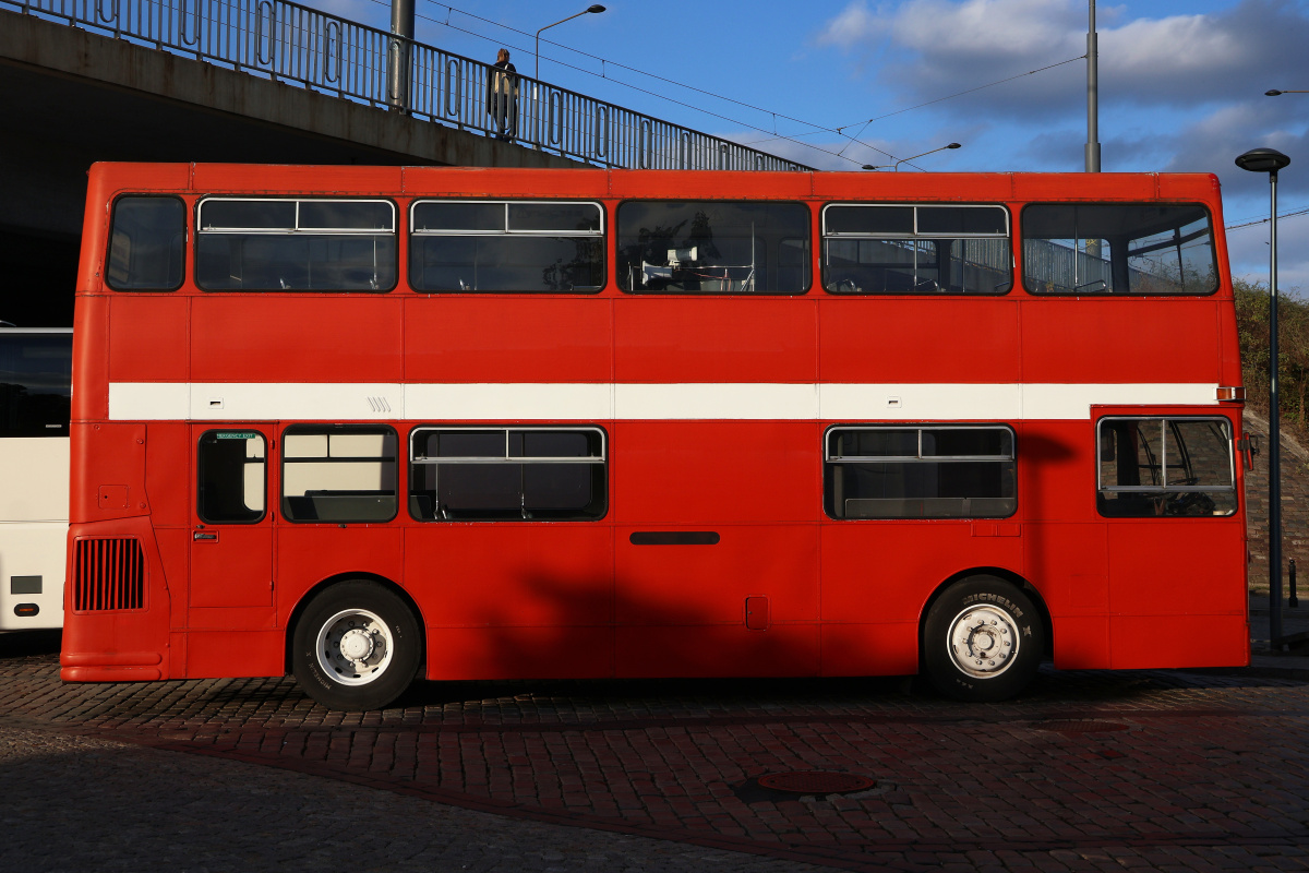 Daimler Fleetline DMS (Vehicles » Vintage cars and buses)