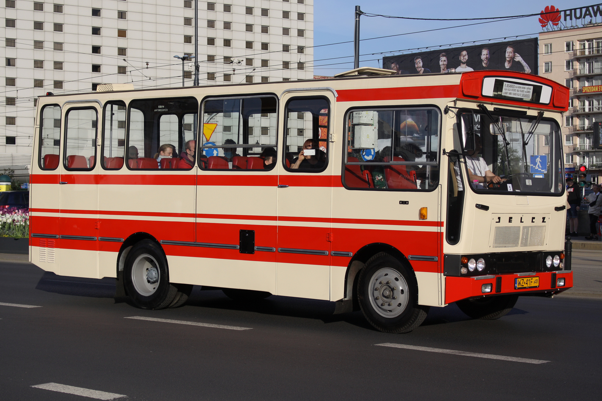 Jelcz 080 (Pojazdy » Samochody i autobusy zabytkowe)