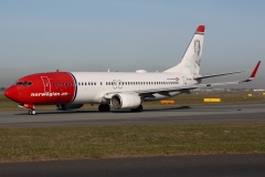 EI-FHE, Norwegian Air International (statecznik "Real Norwegian: Sonja Henie")