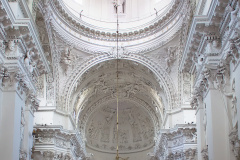 Wnętrze Kościoła św. Piotra i Pawła