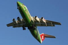 HB-IYS (malowanie "Zurich Airport Shopping Paradise")