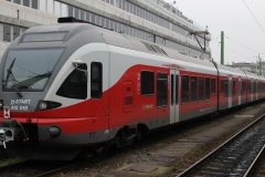 Stadler FLIRT L-4135 415 018, M&Aacute;V-START