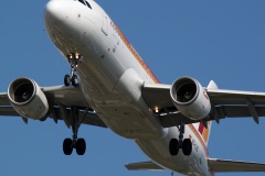 EC-LUL, Iberia (Lotnictwo &raquo; Spotting na EPWA &raquo; Airbus A320-200 &raquo; Iberia)
