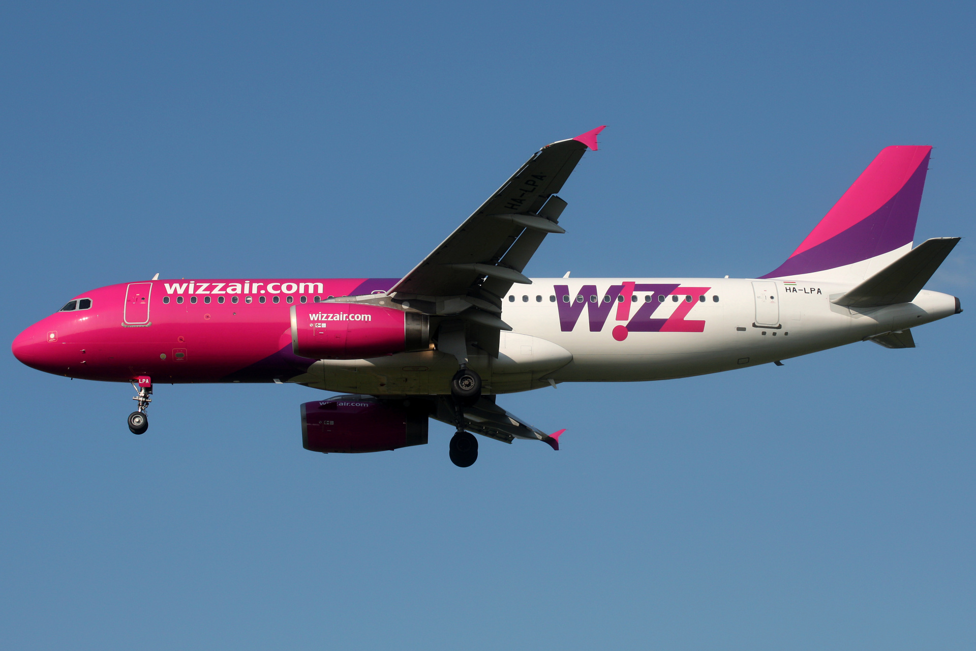 HA-LPA (Lotnictwo &raquo; Spotting na EPWA &raquo; Airbus A320-200 &raquo; Wizz Air)
