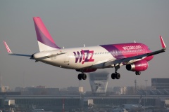 HA-LWT (Aviation &raquo; EPWA Spotting &raquo; Airbus A320-200 &raquo; Wizz Air)