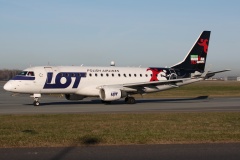 SP-LIB ("Ironman Triathlon Gdynia" wrap) (Aviation &raquo; EPWA Spotting &raquo; Embraer E175 (ERJ-170-200) &raquo; LOT Polish Airlines)