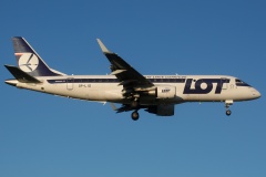 SP-LID (Lotnictwo &raquo; Spotting na EPWA &raquo; Embraer E175 (ERJ-170-200) &raquo; Polskie Linie Lotnicze LOT)