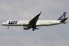 SP-LNF (Aviation &raquo; EPWA Spotting &raquo; Embraer E195 (ERJ-190-200) &raquo; LOT Polish Airlines)