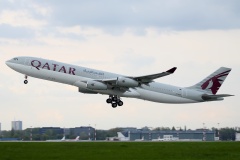 A7-AAH, Qatar Amiri Flight (Lotnictwo &raquo; Spotting na EPWA &raquo; Airbus A340-300)