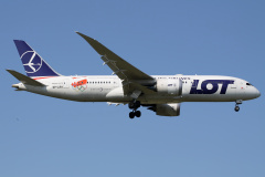 SP-LRH ("Proud to fly the Polish Olympic Team" wrap) (Aviation &raquo; EPWA Spotting &raquo; Boeing 787-8 Dreamliner &raquo; LOT Polish Airlines)