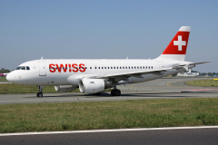 HB-IPV, Swiss International Air Lines (Lotnictwo &raquo; Spotting na EPWA &raquo; Airbus A319-100)