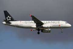 TC-JPS, THY Turkish Airlines (malowanie Star Alliance) (Lotnictwo &raquo; Port Lotniczy im. Atatürka w Stambule &raquo; Airbus A320-200)