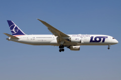 SP-LSD (Lotnictwo &raquo; Spotting na EPWA &raquo; Boeing 787-9 Dreamliner &raquo; Polskie Linie Lotnicze LOT)
