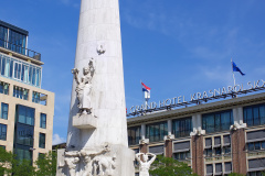 Pomnik Narodowy na Placu Tamy (Podróże &raquo; Amsterdam)