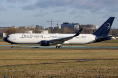 9H-KIA, Blue Panorama Airlines (Aviation &raquo; EPWA Spotting &raquo; Boeing 767-300)