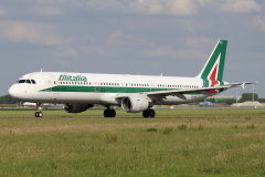 EI-IXV, Alitalia (Aviation &raquo; Schiphol Spotting &raquo; Airbus A321-100)