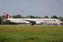 A7-BAW (Lotnictwo &raquo; Spotting na EPWA &raquo; Boeing 777-300ER &raquo; Qatar Airways)