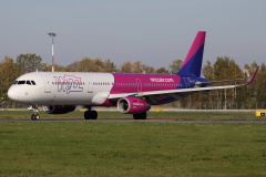 HA-LXJ (Lotnictwo &raquo; Spotting na EPWA &raquo; Airbus A321-200 &raquo; Wizz Air)