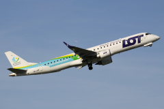 SP-LNF (okleina "Warmia Mazury") (Lotnictwo &raquo; Spotting na EPWA &raquo; Embraer E195 (ERJ-190-200) &raquo; Polskie Linie Lotnicze LOT)