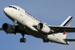 F-GUGQ (uaktualnione malowanie) (Lotnictwo &raquo; Spotting na EPWA &raquo; Airbus A318-100 &raquo; Air France)