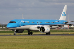 PH-NXC (Lotnictwo &raquo; Spotting na Schiphol &raquo; Embraer E195-E2 &raquo; KLM Cityhopper)
