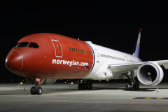 9H-KWA, FPG Group (Lotnictwo &raquo; Spotting na EPWA &raquo; Boeing 787-9 Dreamliner)