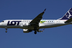 SP-LIC ("Lubuskie. Worth Your While" sticker) (Aviation &raquo; EPWA Spotting &raquo; Embraer E175 (ERJ-170-200) &raquo; LOT Polish Airlines)