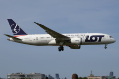 SP-LRF (Lotnictwo &raquo; Spotting na EPWA &raquo; Boeing 787-8 Dreamliner &raquo; Polskie Linie Lotnicze LOT)