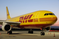 D-AEAL (Lotnictwo &raquo; Spotting na EPWA &raquo; Airbus A300B4-600F &raquo; DHL European Air Transport)