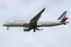 F-HPNB (Aviation &raquo; EPWA Spotting &raquo; Airbus A220-300 &raquo; Air France)