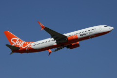 9H-SAT (Lotnictwo &raquo; Spotting na EPWA &raquo; Boeing 737-800 &raquo; SkyUp Airlines)