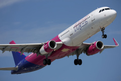 HA-LXS (Lotnictwo &raquo; Spotting na EPWA &raquo; Airbus A321-200 &raquo; Wizz Air)
