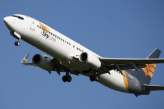 UR-SLW, SkyLine Express Airlines (Aviation &raquo; EPWA Spotting &raquo; Boeing 737-900 &raquo; SkyLine Express Airlines)