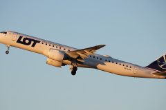 SP-LEA (Lotnictwo &raquo; Spotting na EPWA &raquo; Embraer E195-E2 (E190-400) &raquo; Polskie Linie Lotnicze LOT)